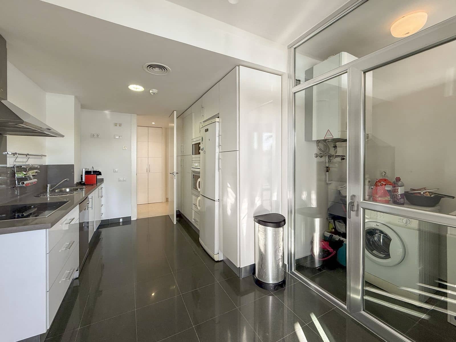 3 makuuhuone Huoneisto myytävänä paikassa Manilva - 380 000 € (Ref: 9607706)