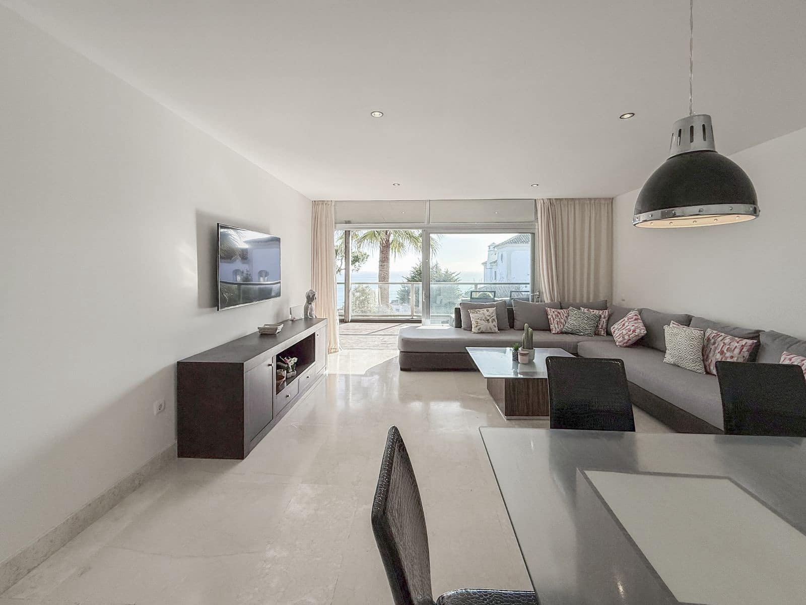 3 makuuhuone Huoneisto myytävänä paikassa Manilva - 380 000 € (Ref: 9607706)