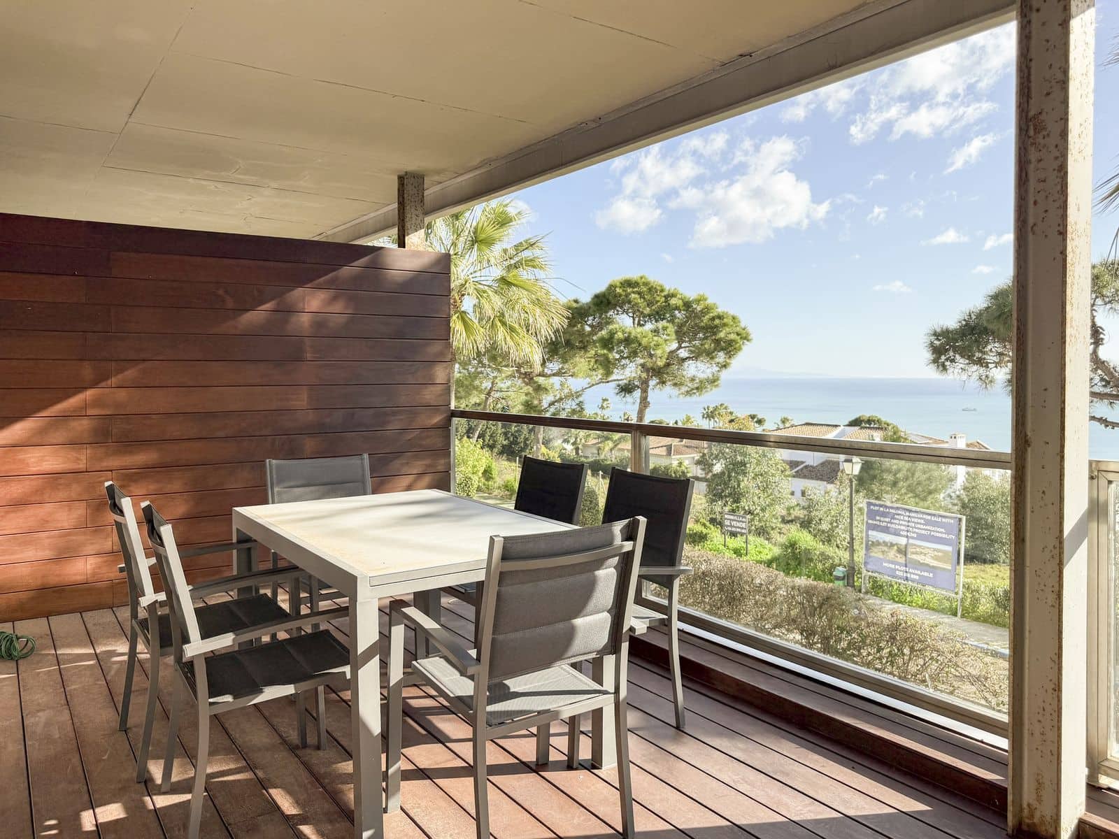 3 makuuhuone Huoneisto myytävänä paikassa Manilva - 380 000 € (Ref: 9607706)