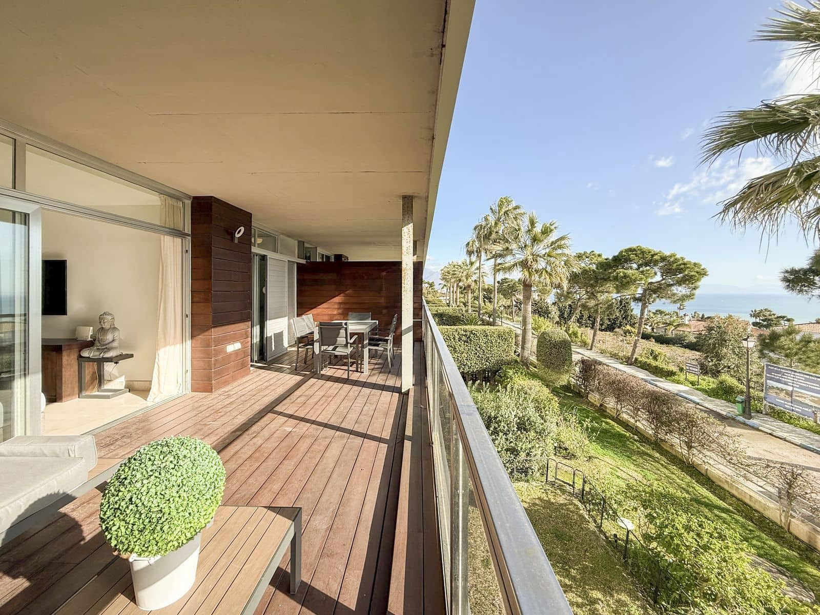 3 makuuhuone Huoneisto myytävänä paikassa Manilva - 380 000 € (Ref: 9607706)