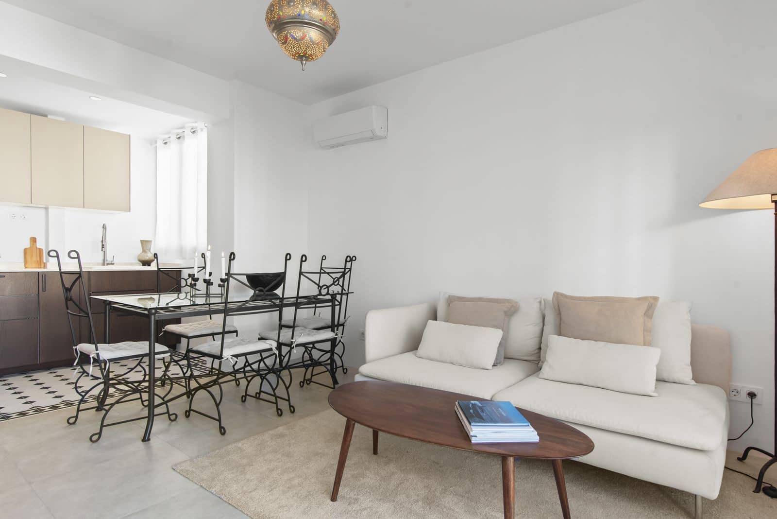 3 bedroom Apartment for sale in Estepona - € 399,000 (Ref: 9607711)