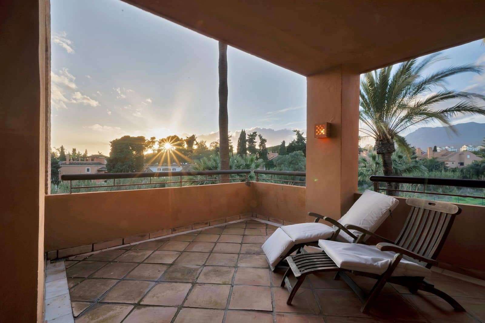 3 soveværelse Lejlighed til salg i Bahia de Marbella - € 1.300.000 (Ref: 9607719)