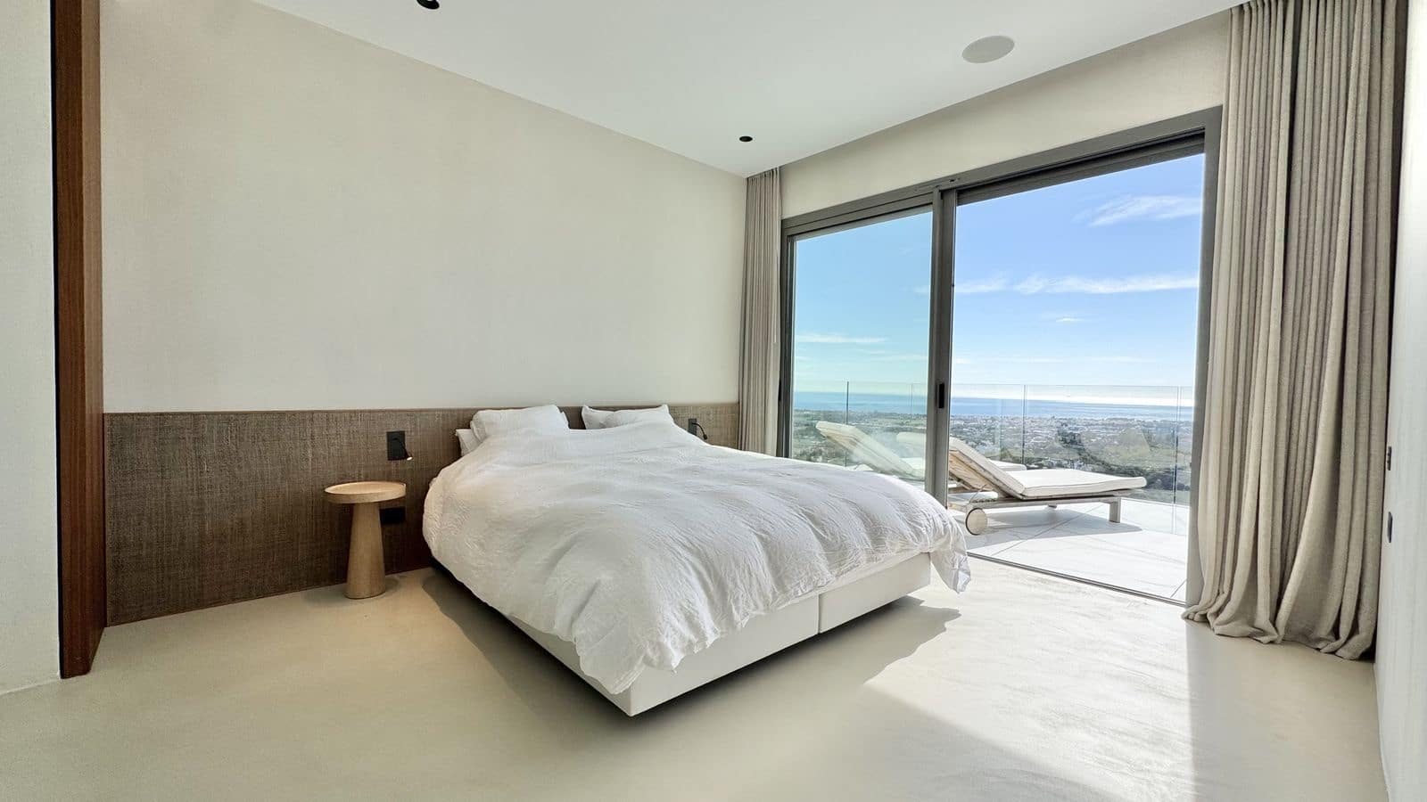 3 bedroom Apartment for sale in La Quinta - € 1,895,000 (Ref: 9607720)