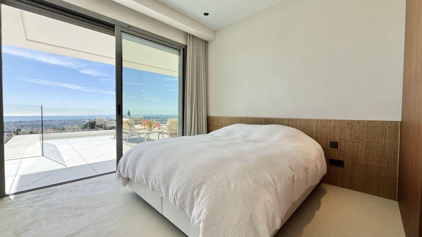 3 bedroom Apartment for sale in La Quinta - € 1,895,000 (Ref: 9607720)