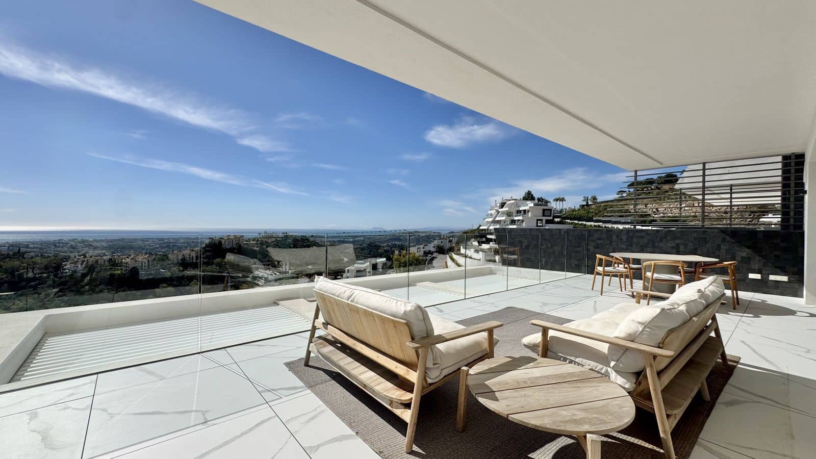 3 bedroom Apartment for sale in La Quinta - € 1,895,000 (Ref: 9607720)