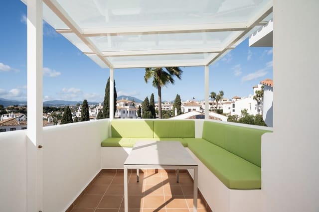 3 soveværelse Lejlighed til salg i Nueva Andalucia, Marbella - € 1.600.000 (Ref: 9607732)