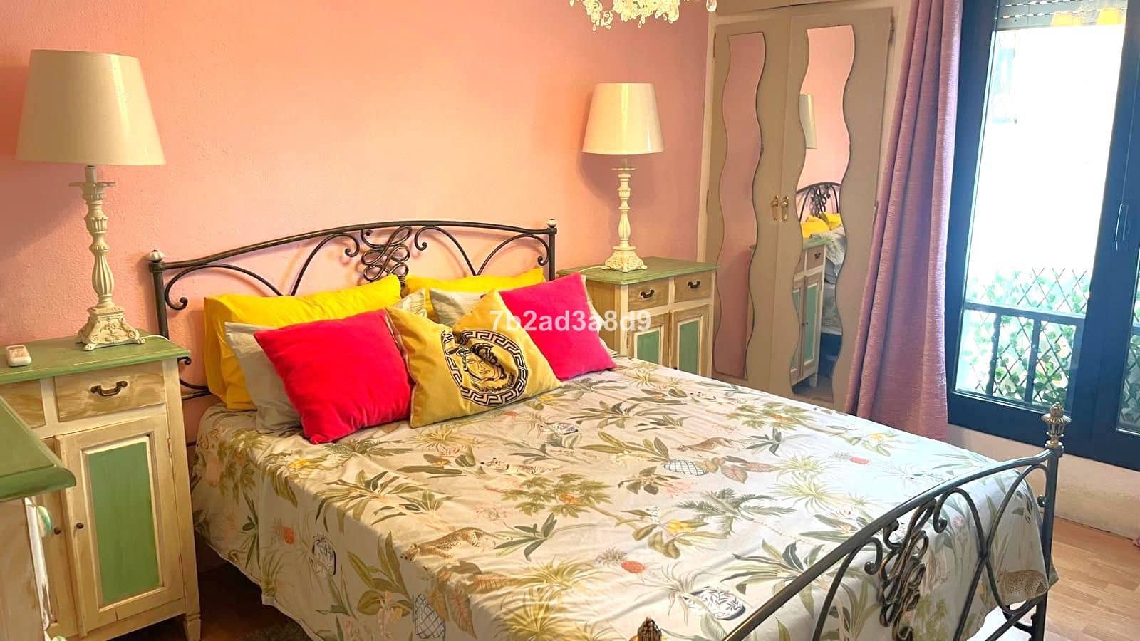 3 soveværelse Lejlighed til salg i Puerto Banus - € 489.000 (Ref: 9607734)