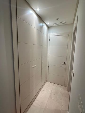 2 soveværelse Lejlighed til salg i Nueva Andalucia, Marbella - € 499.000 (Ref: 9607735)