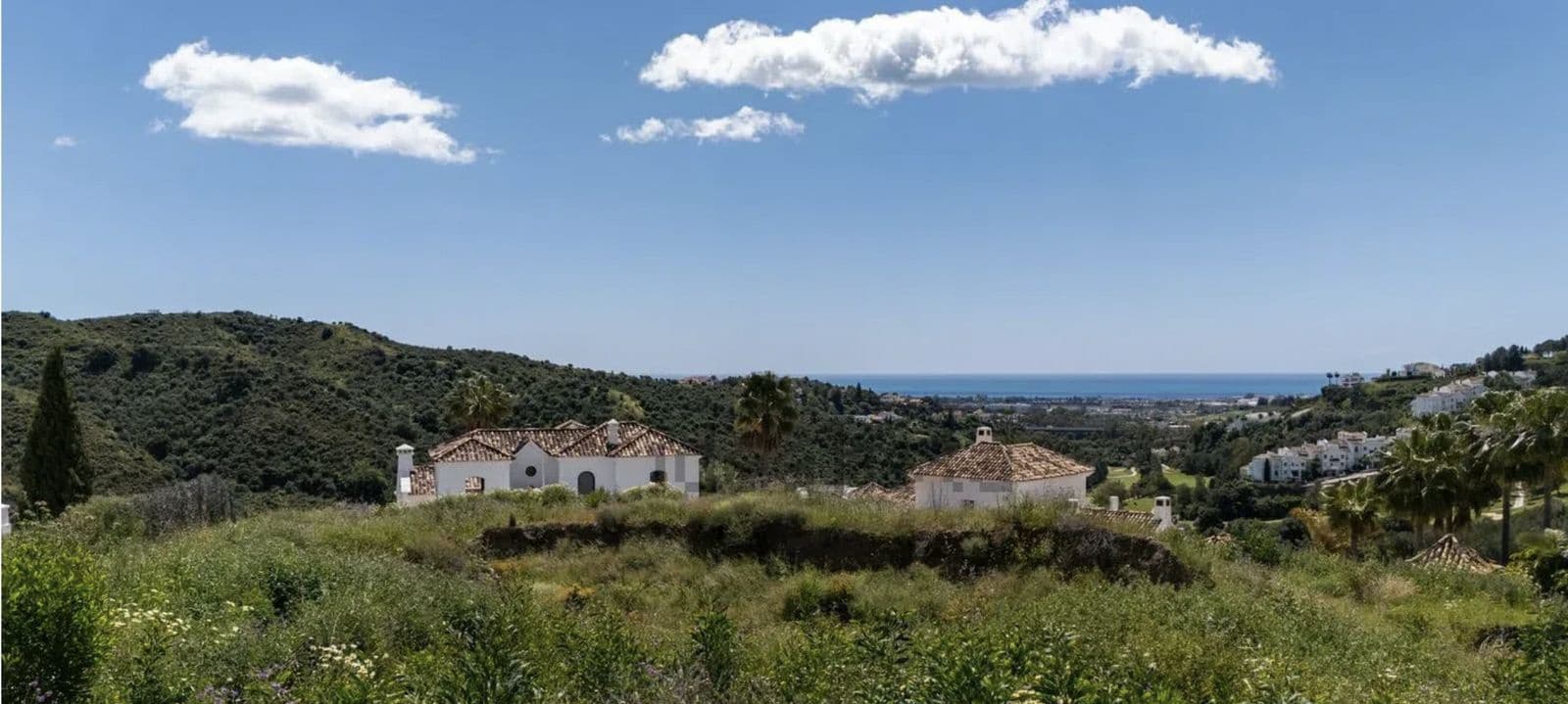 Building Plot for sale in Benahavis - € 1,995,000 (Ref: 9607742)
