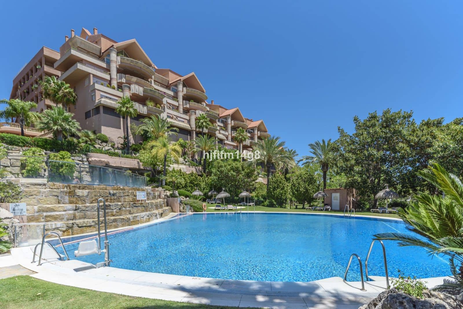 3 soveværelse Penthouse til salg i Nueva Andalucia - € 2.695.000 (Ref: 9607743)