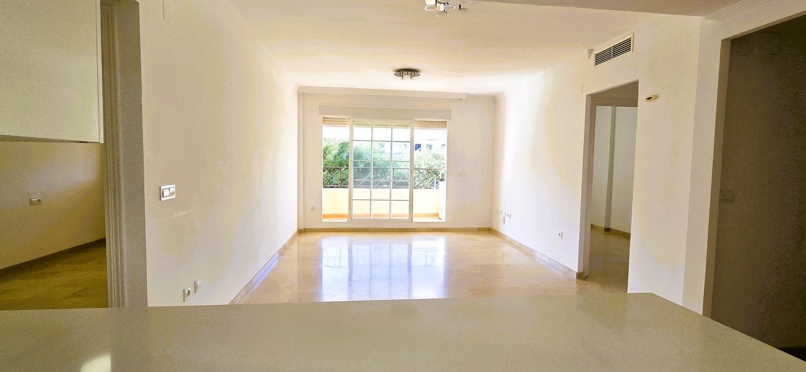 2 soveværelse Lejlighed til salg i Marbella - € 365.000 (Ref: 9607746)