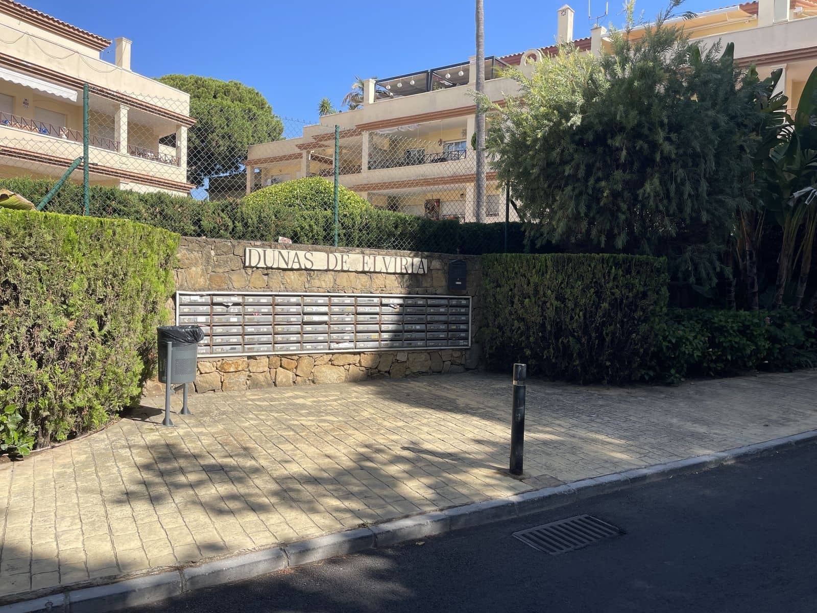 2 soveværelse Lejlighed til salg i Marbella - € 365.000 (Ref: 9607746)