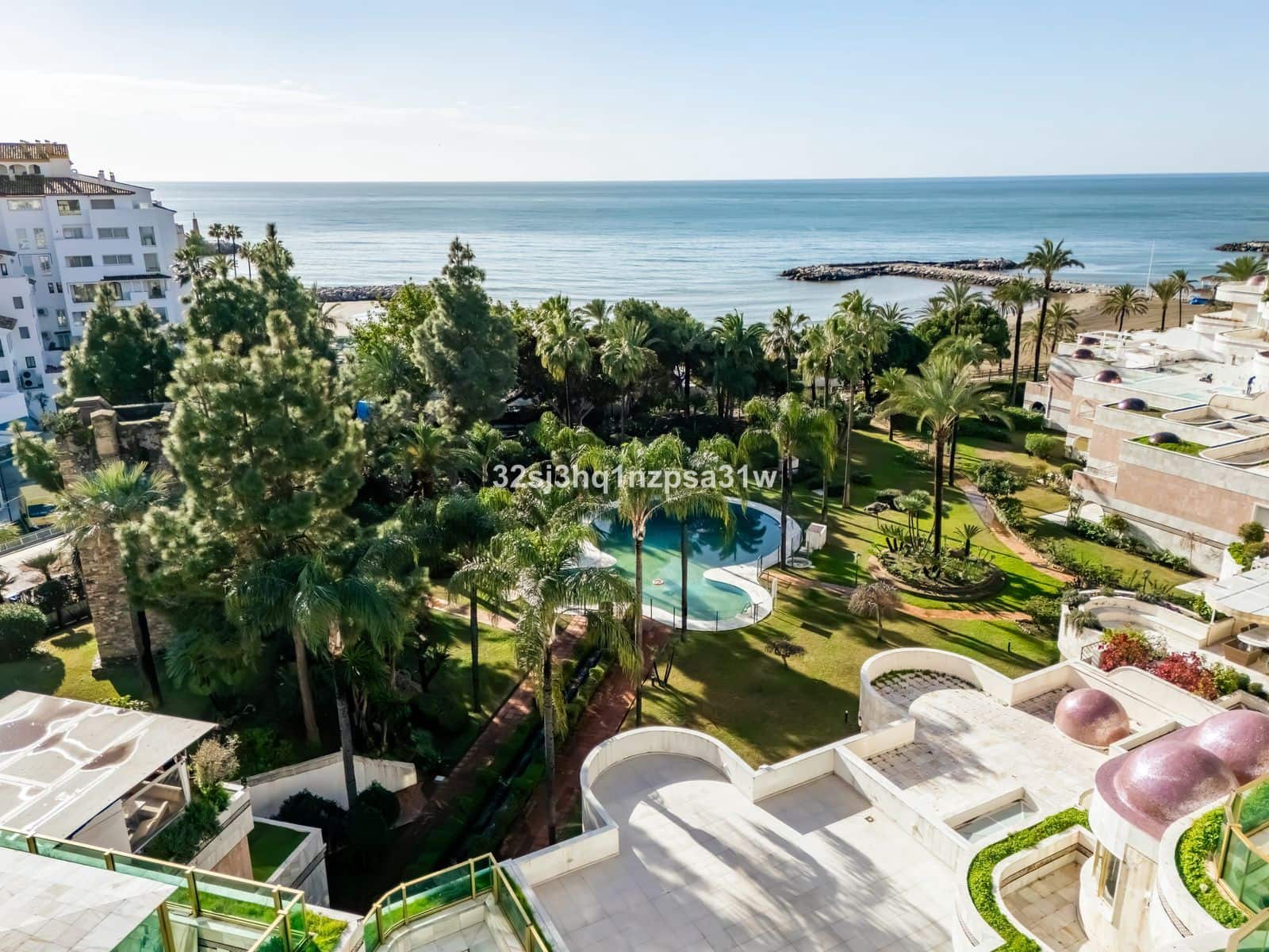 Apartamento de 3 habitaciones en Marbella en venta - 3.050.000 € (Ref: 9607748)