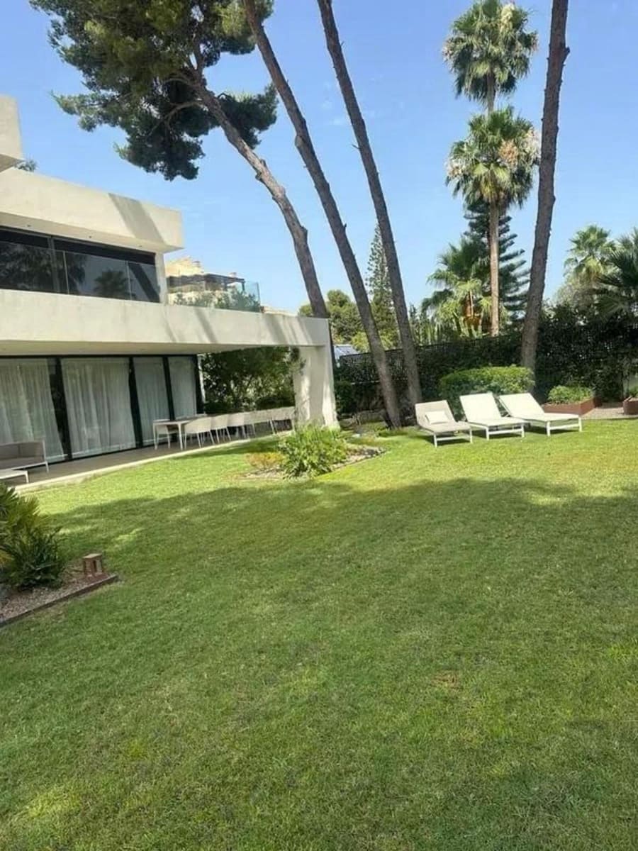 Chalet de 5 habitaciones en Marbella en venta - 4.636.125 € (Ref: 9607753)