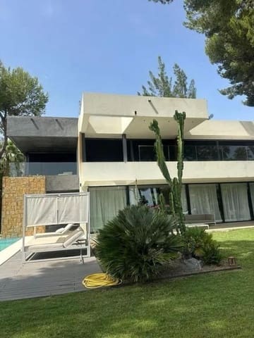 Chalet de 5 habitaciones en Marbella en venta - 4.636.125 € (Ref: 9607753)
