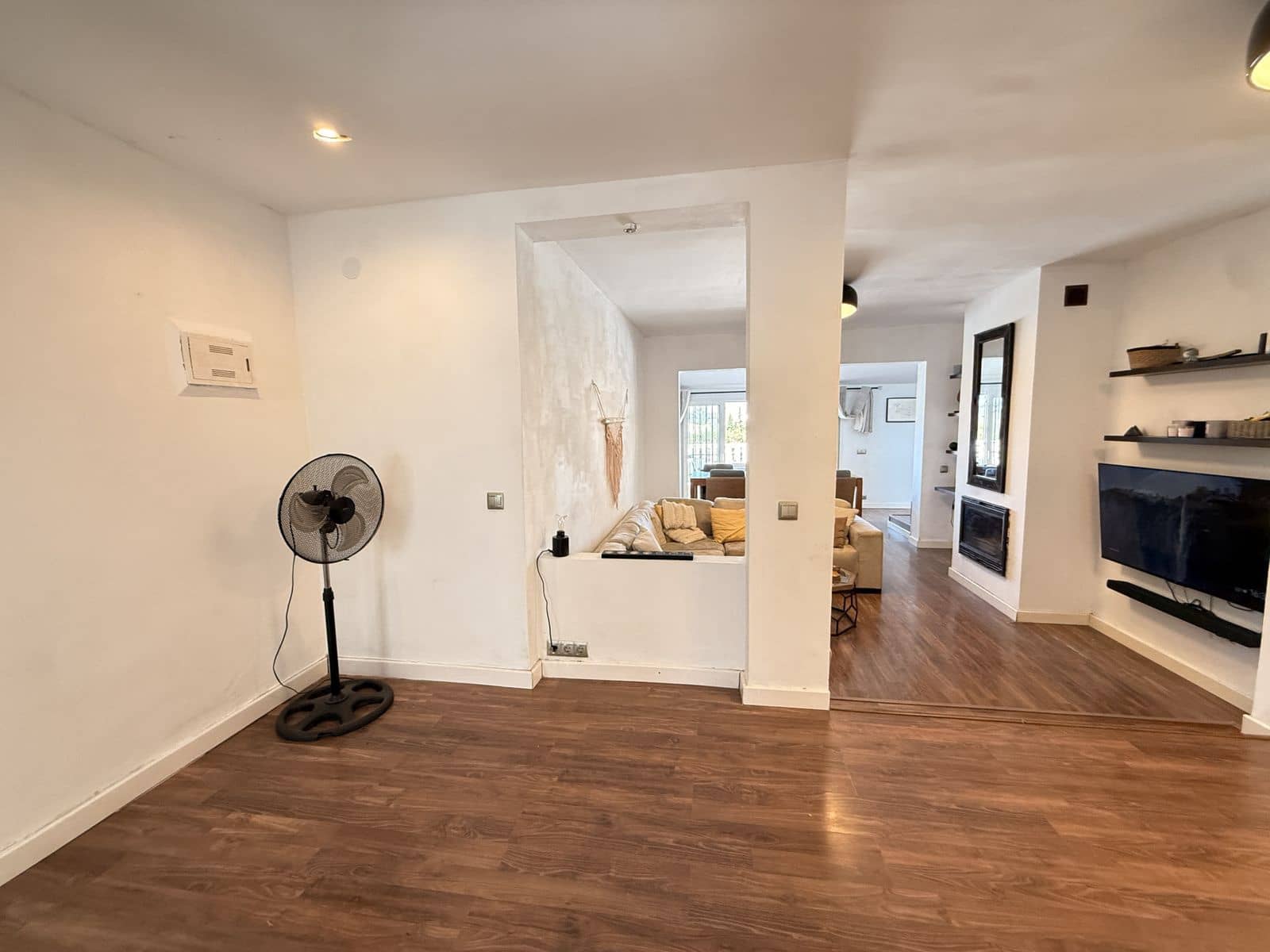 3 makuuhuone Omakotitalo myytävänä paikassa Manilva - 335 000 € (Ref: 9607759)