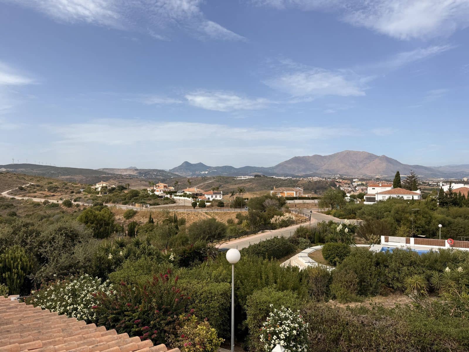 3 makuuhuone Omakotitalo myytävänä paikassa Manilva - 335 000 € (Ref: 9607759)