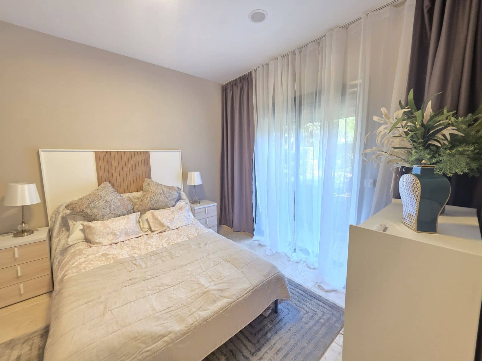 3 bedroom Apartment for sale in Estepona - € 730,000 (Ref: 9607760)