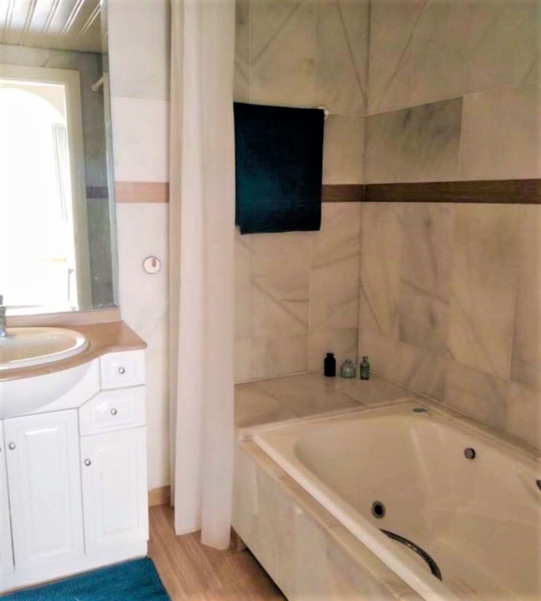 Ático de 3 habitaciones en Benalmadena Costa en venta - 1.550.000 € (Ref: 9607761)