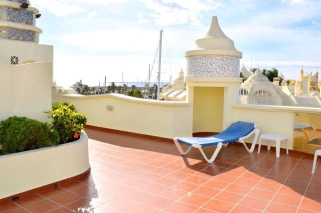 Ático de 3 habitaciones en Benalmadena Costa, Benalmádena en venta - 1.550.000 € (Ref: 9607761)