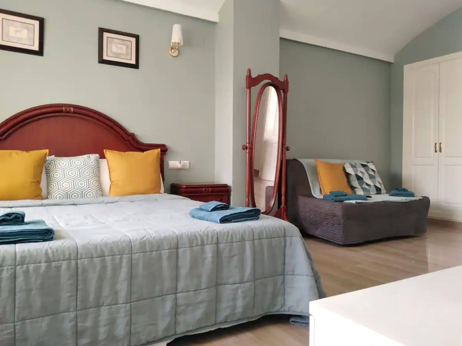 Ático de 3 habitaciones en Benalmadena Costa en venta - 1.550.000 € (Ref: 9607761)