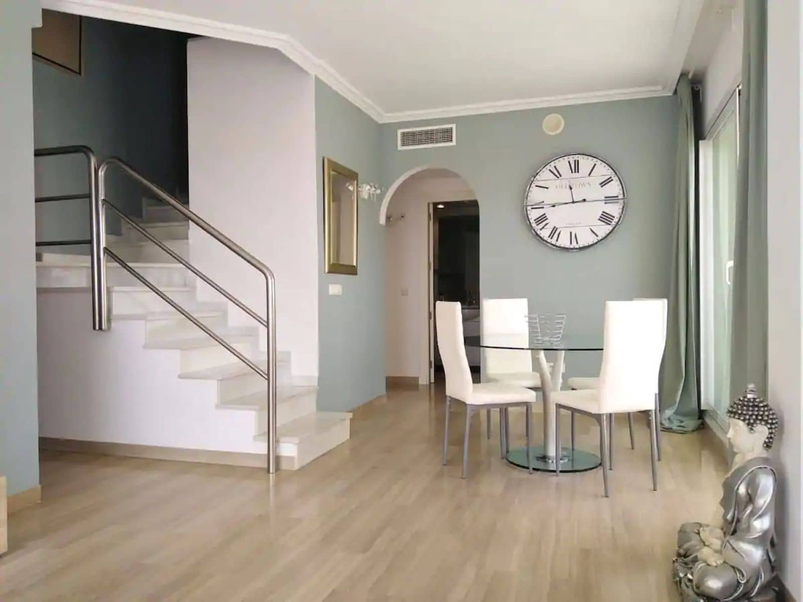 Ático de 3 habitaciones en Benalmadena Costa en venta - 1.550.000 € (Ref: 9607761)