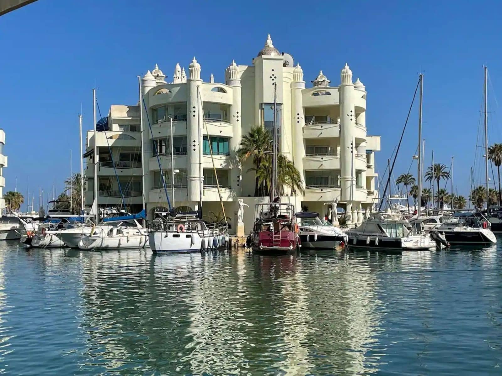Ático de 3 habitaciones en Benalmadena Costa en venta - 1.550.000 € (Ref: 9607761)
