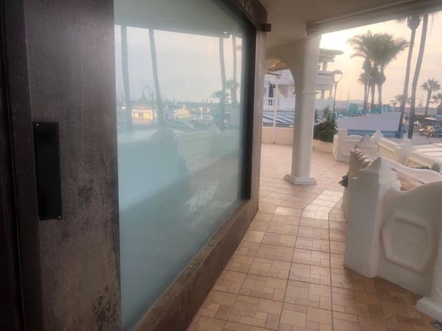 Kontor til salgs i Benalmadena Costa, Benalmádena - € 1 200 000 (Ref: 9607763)