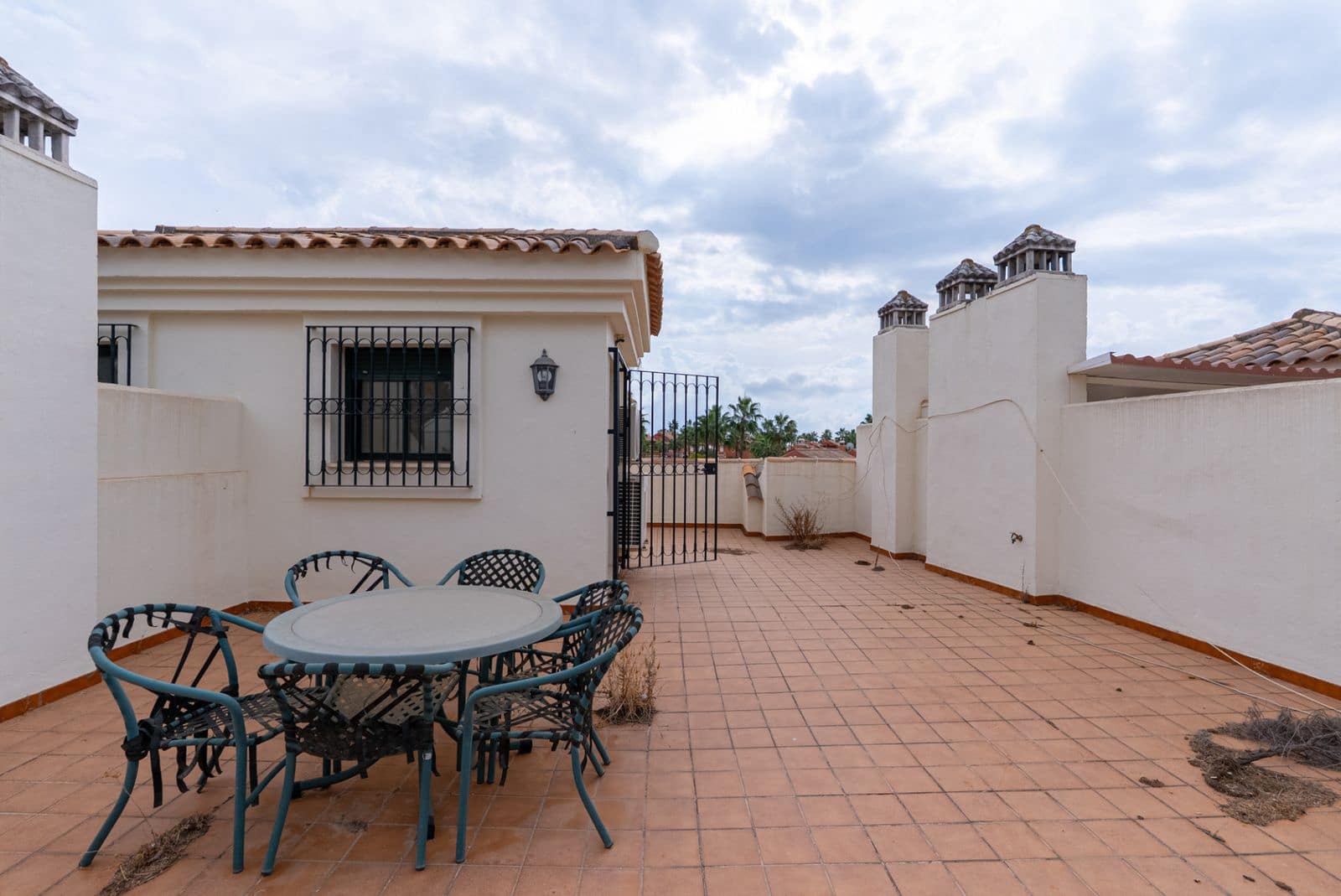 4 bedroom Townhouse for sale in Estepona - € 850,000 (Ref: 9607766)