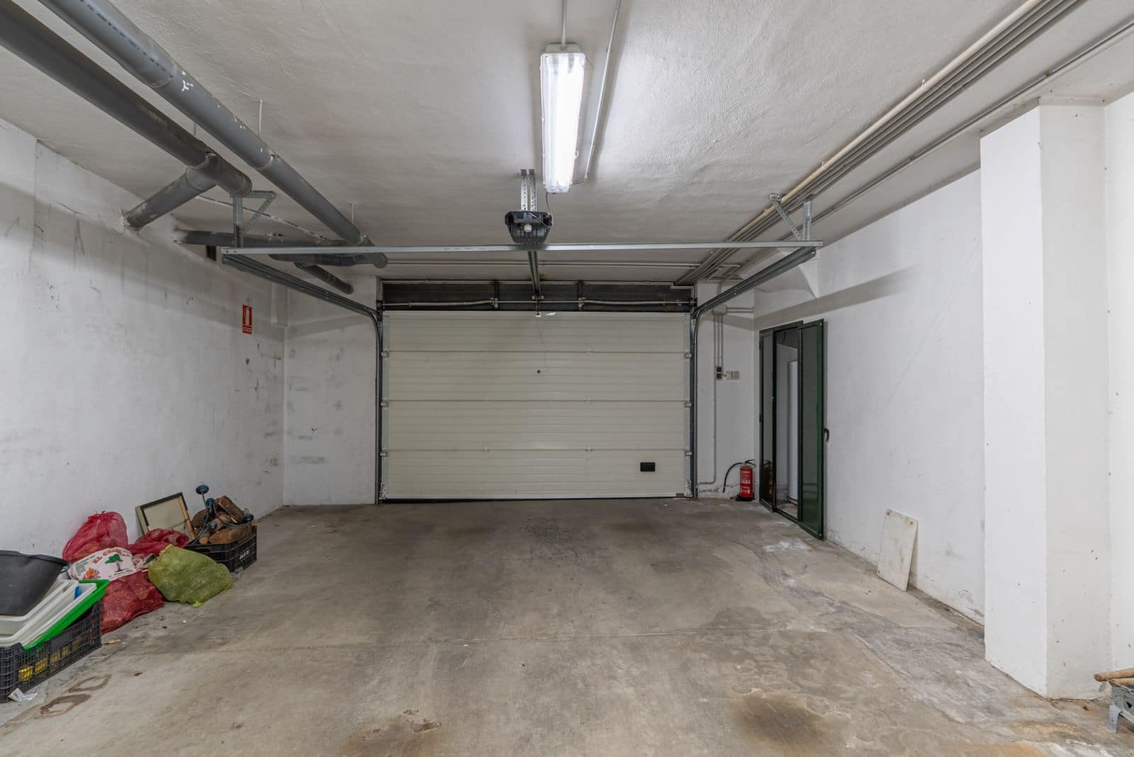 4 bedroom Townhouse for sale in Estepona - € 850,000 (Ref: 9607766)