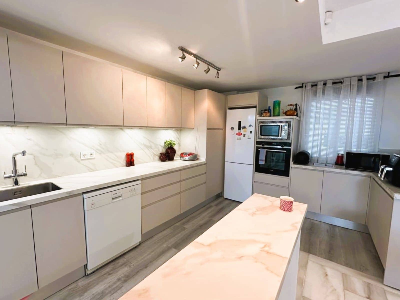 3 Zimmer Apartment zu verkaufen in Nueva Andalucia - 550.000 € (Ref: 9607769)