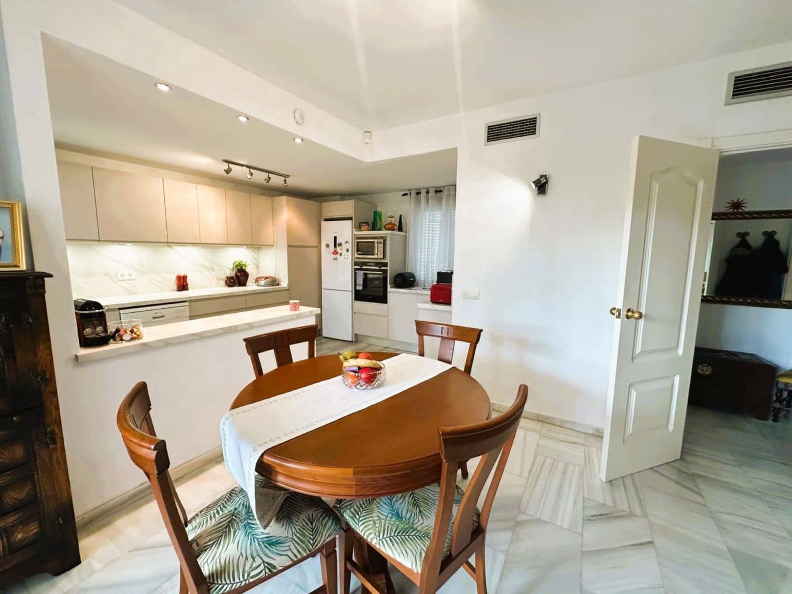 3 Zimmer Apartment zu verkaufen in Nueva Andalucia - 550.000 € (Ref: 9607769)
