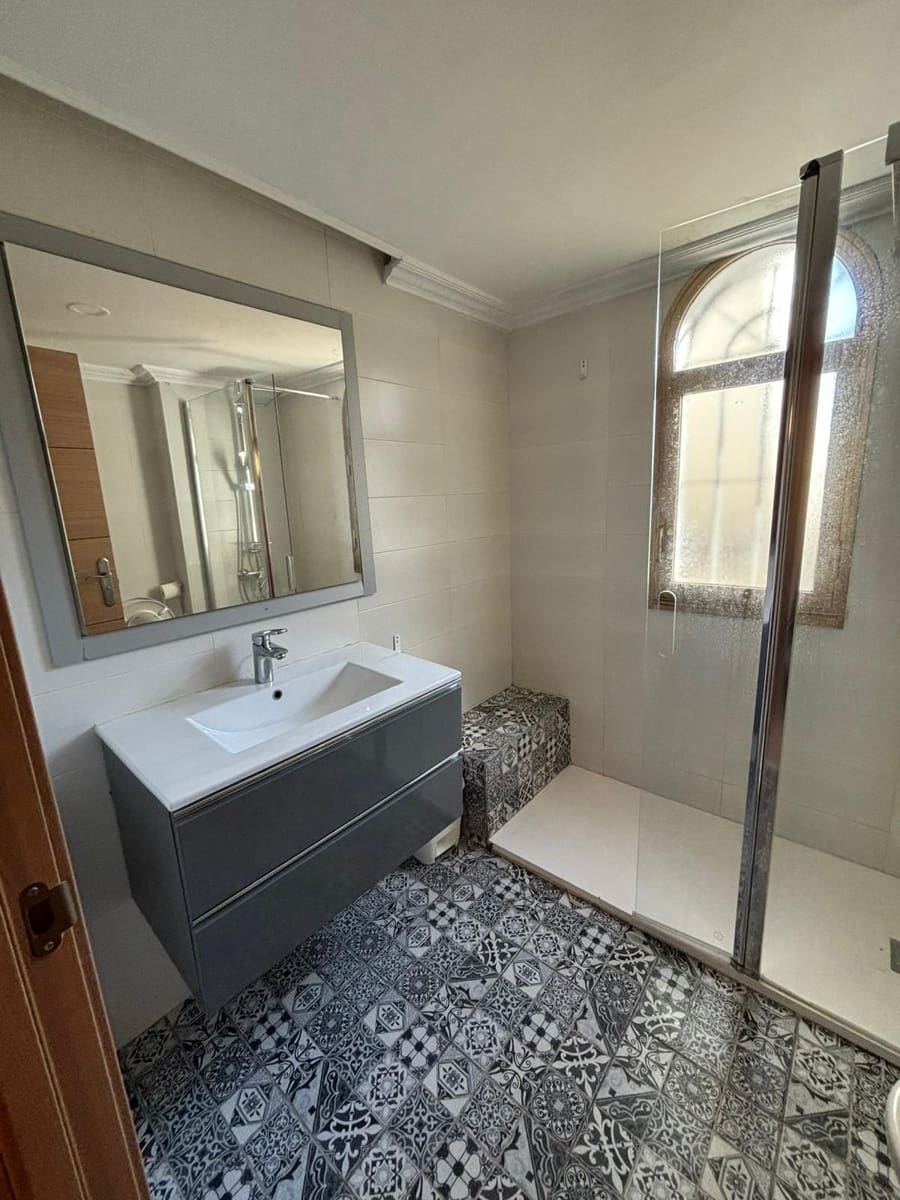 3 makuuhuone Omakotitalo myytävänä paikassa Cancelada - 470 000 € (Ref: 9607771)