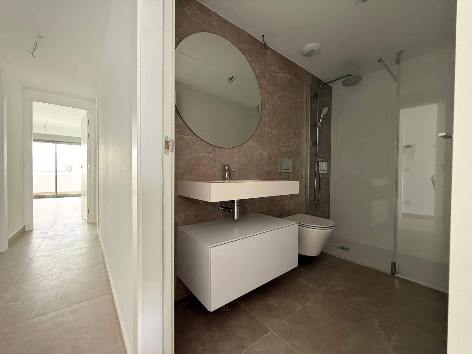 2 bedroom Apartment for sale in Estepona - € 520,000 (Ref: 9607775)