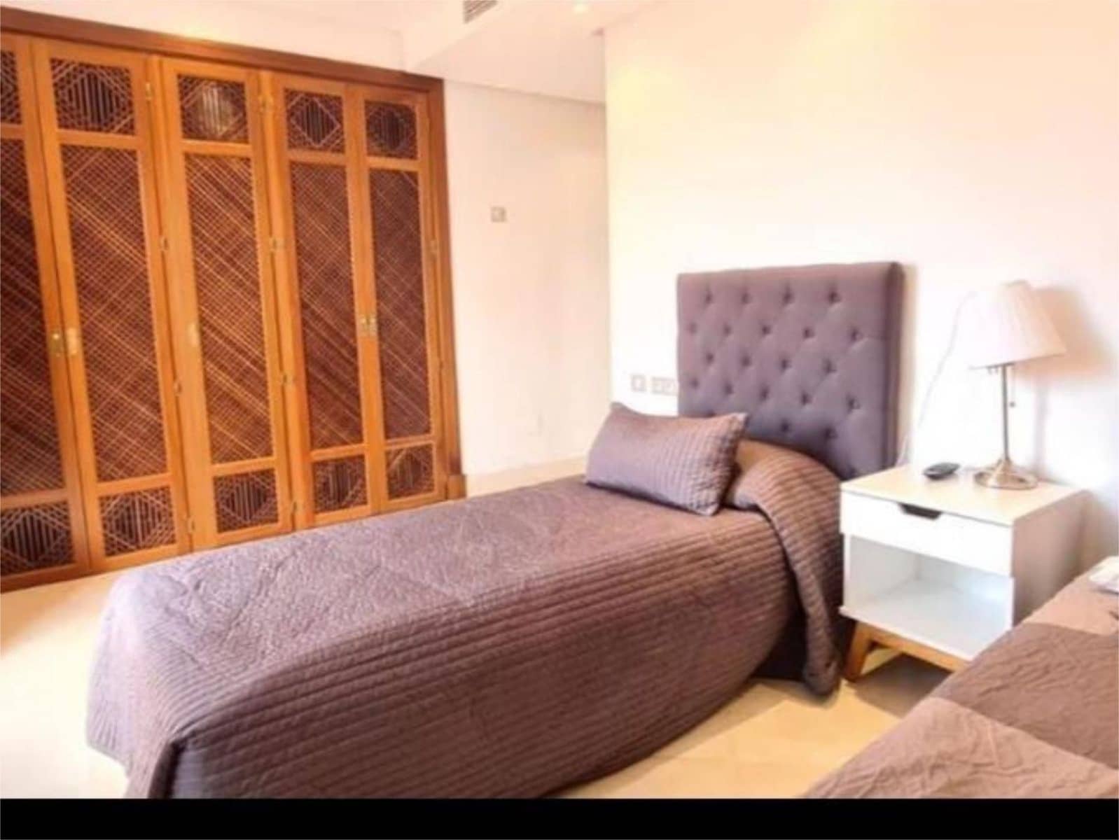 Apartamento de 2 habitaciones en New Golden Mile en venta - 584.000 € (Ref: 9607777)