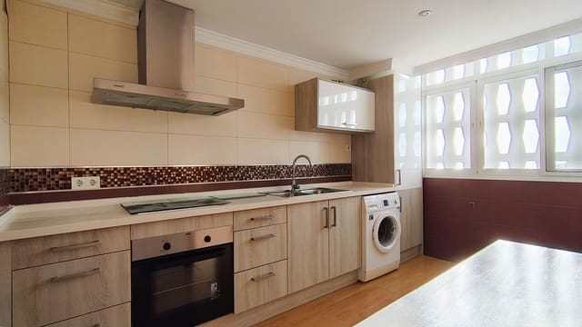 4 sypialnia Apartament na sprzedaż w San Pedro de Alcantara, Marbella - 395 000 € (Ref: 9607787)