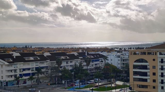 4 sypialnia Apartament na sprzedaż w San Pedro de Alcantara, Marbella - 395 000 € (Ref: 9607787)