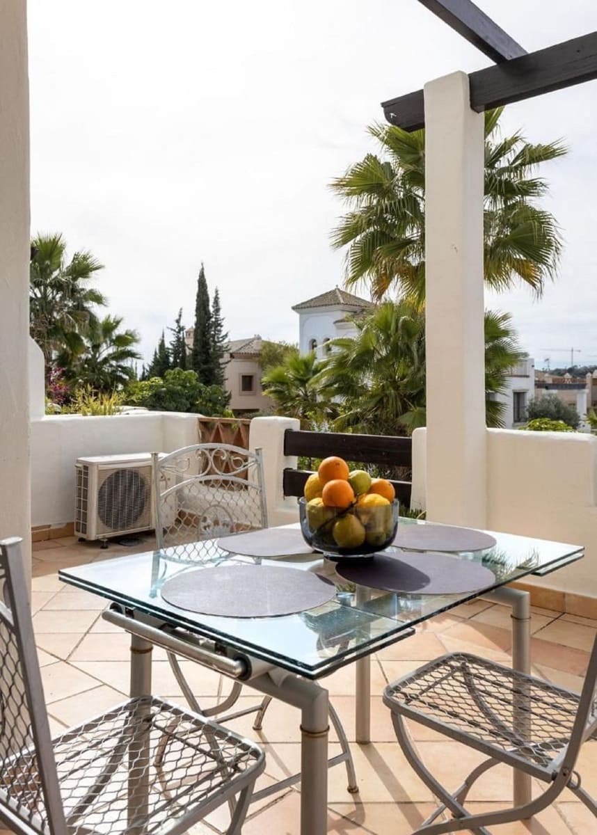 2 makuuhuone Huoneisto myytävänä paikassa New Golden Mile - 348 000 € (Ref: 9607788)