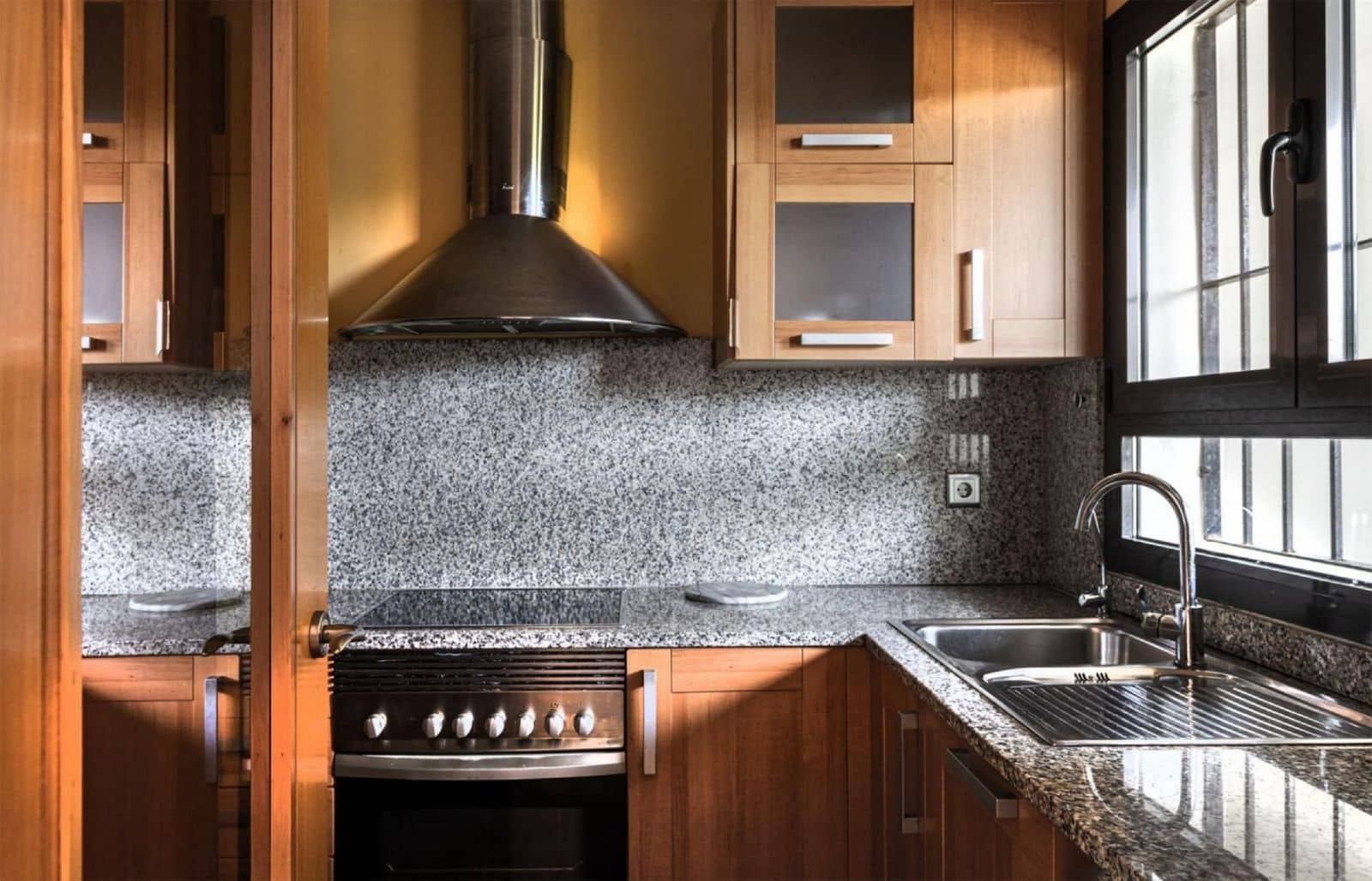 2 makuuhuone Huoneisto myytävänä paikassa New Golden Mile - 348 000 € (Ref: 9607788)