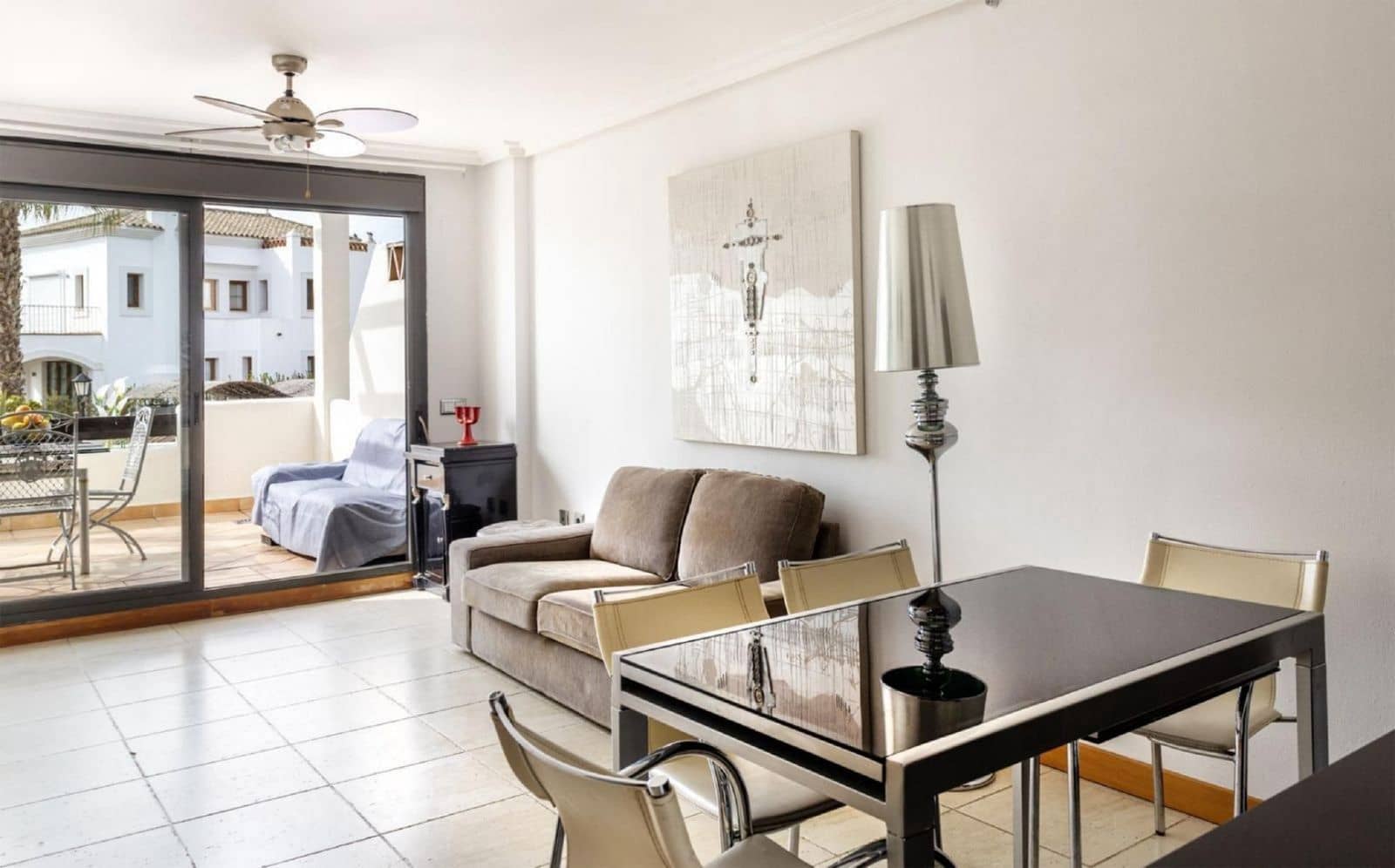 2 makuuhuone Huoneisto myytävänä paikassa New Golden Mile - 348 000 € (Ref: 9607788)