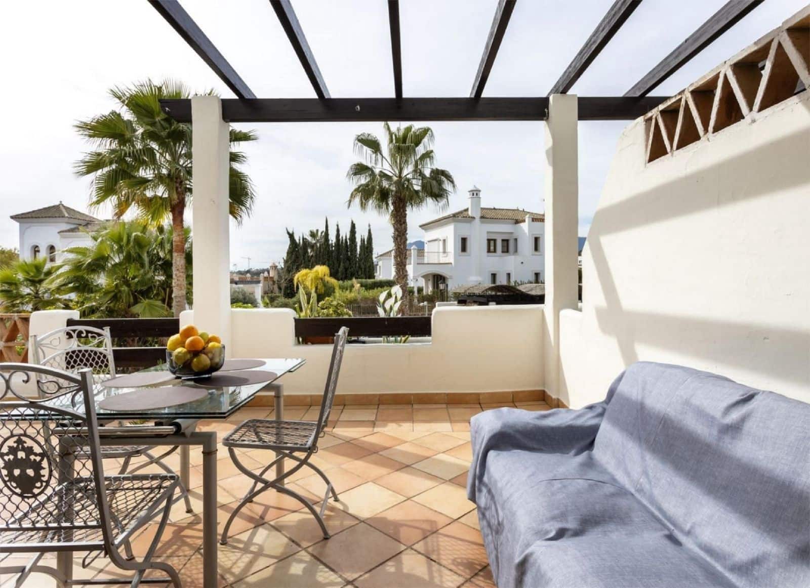 2 makuuhuone Huoneisto myytävänä paikassa New Golden Mile - 348 000 € (Ref: 9607788)