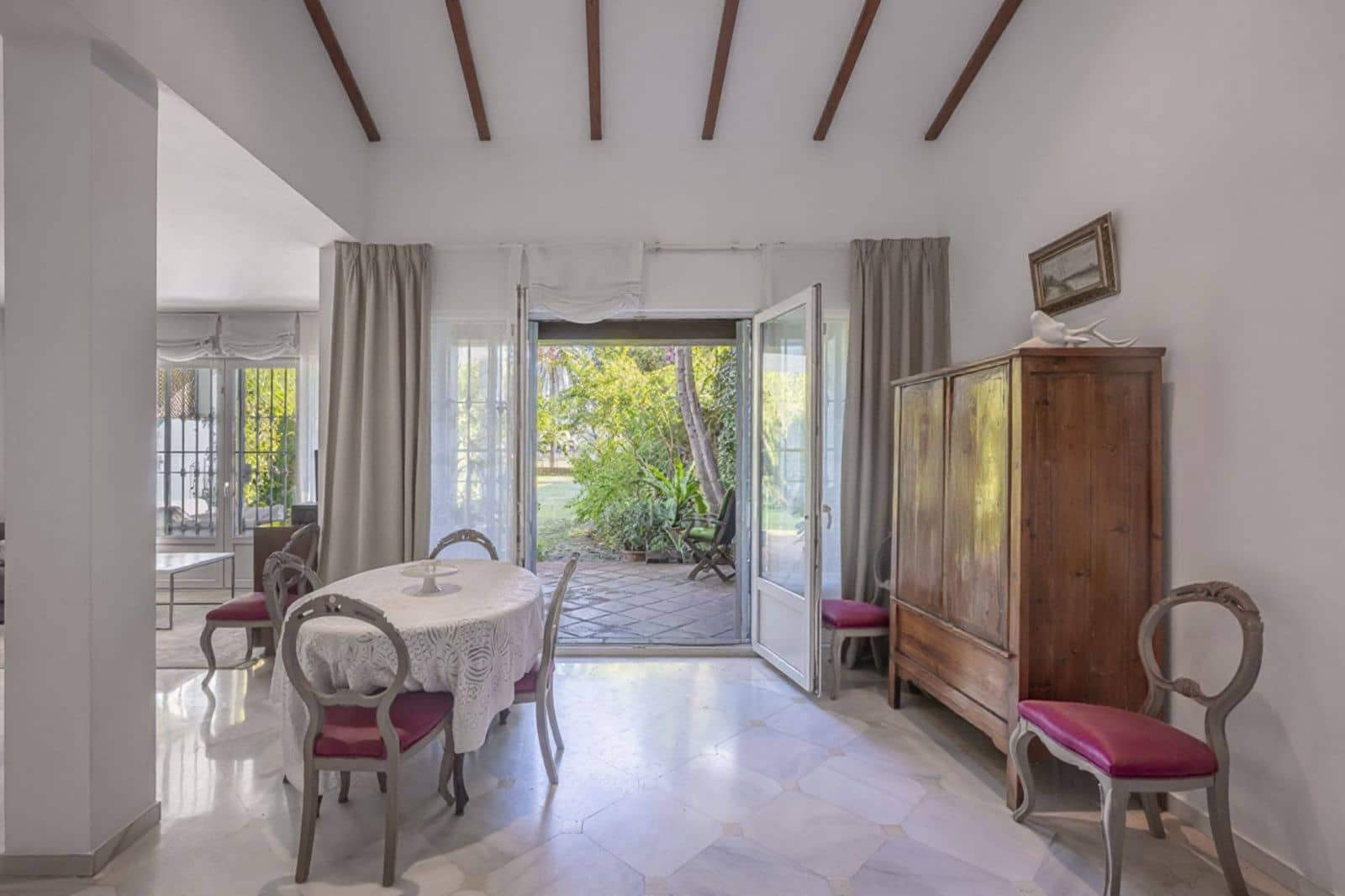 Pareado de 3 habitaciones en Guadalmina en venta - 895.000 € (Ref: 9607790)