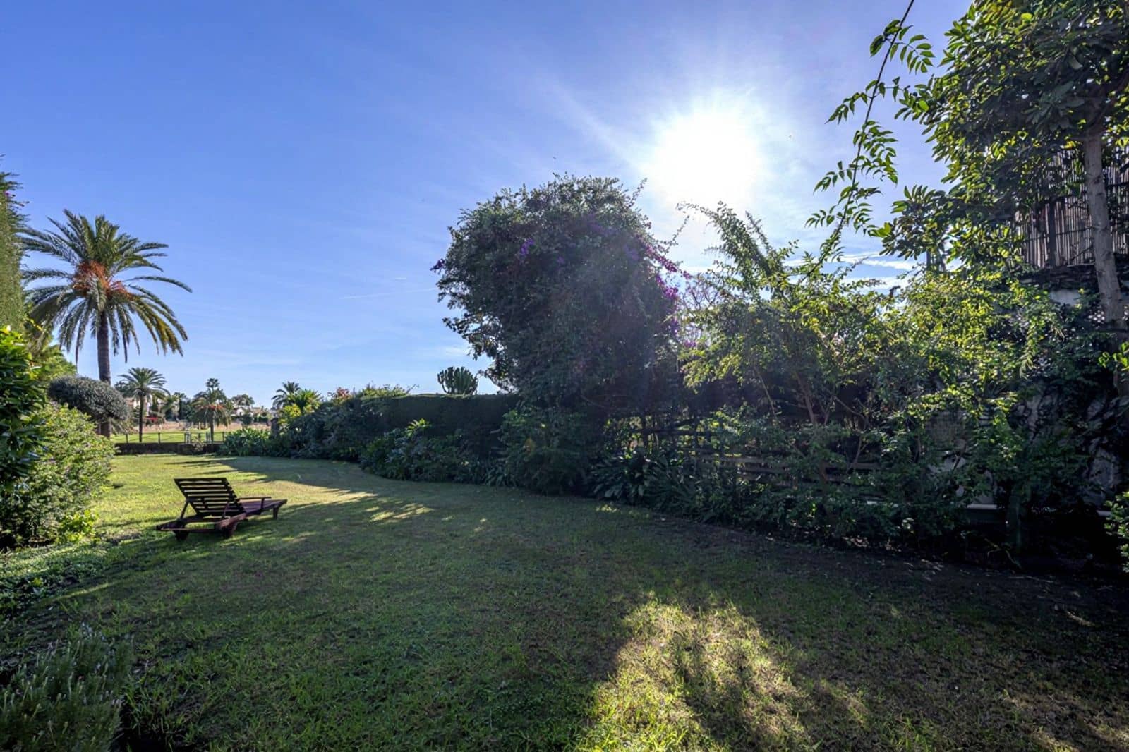 Pareado de 3 habitaciones en Guadalmina en venta - 895.000 € (Ref: 9607790)