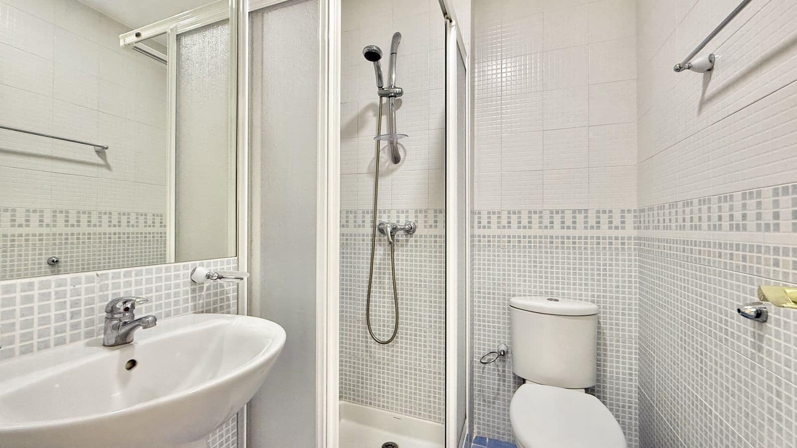 2 sovrum Lägenhet till salu i Calahonda - 315 000 € (Ref: 9607791)