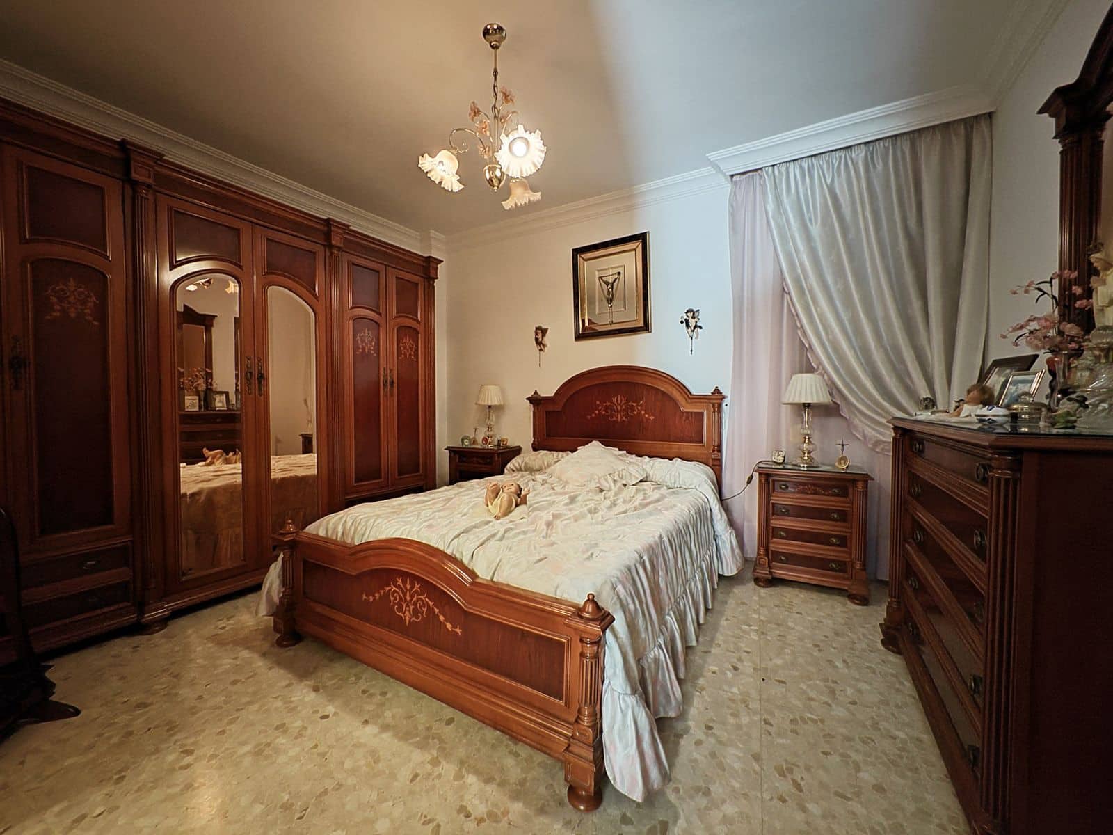 Casa de 5 habitaciones en Estepona en venta - 960.000 € (Ref: 9607797)