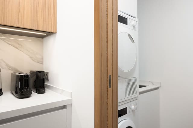 Apartamento de 3 habitaciones en Carretera de Cadiz, Málaga ciudad en venta - 2.300.000 € (Ref: 9607806)