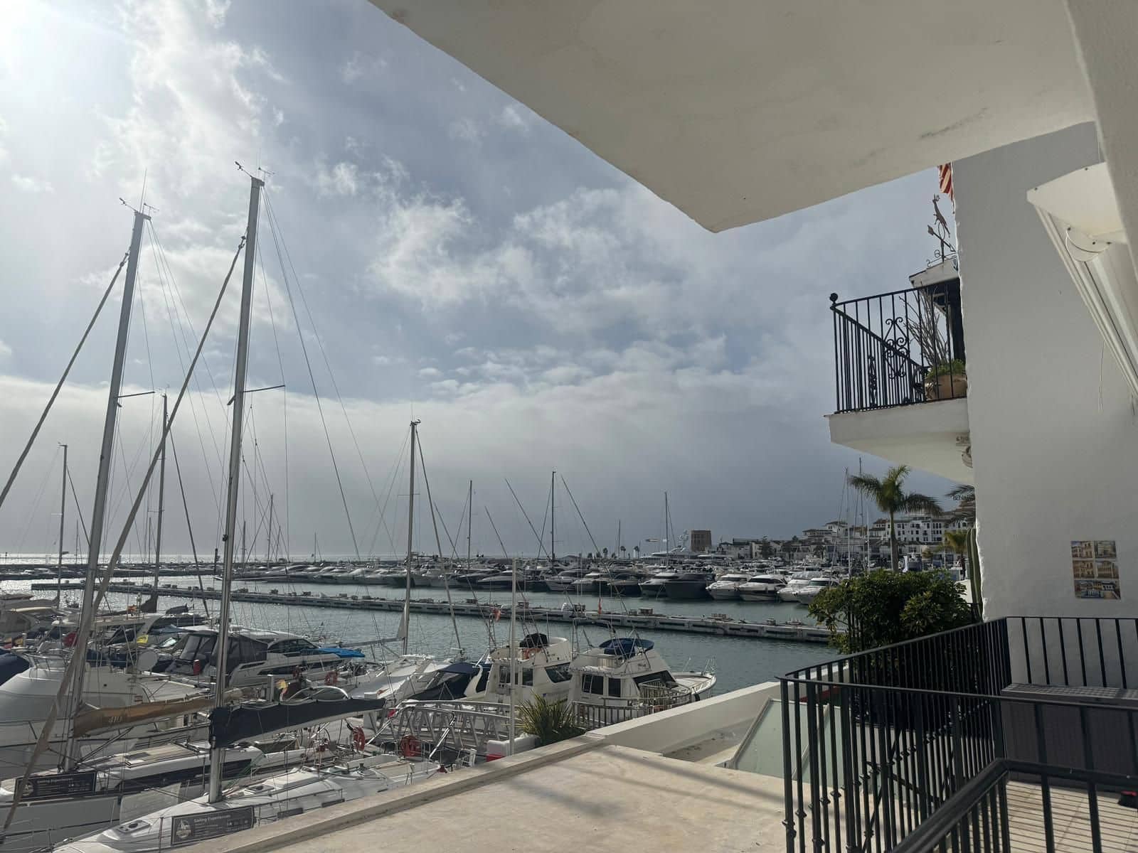 1 chambre Appartement à vendre à Puerto Banus - 495 000 € (Ref: 9607812)