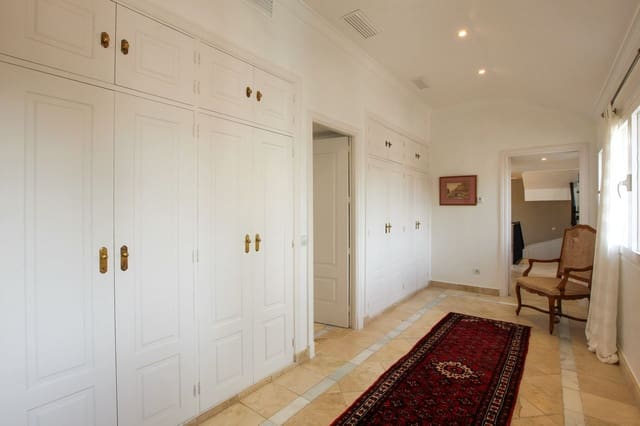 5 chambre Villa/Maison à vendre à Sotogrande, San Roque - 1 500 000 € (Ref: 9607815)