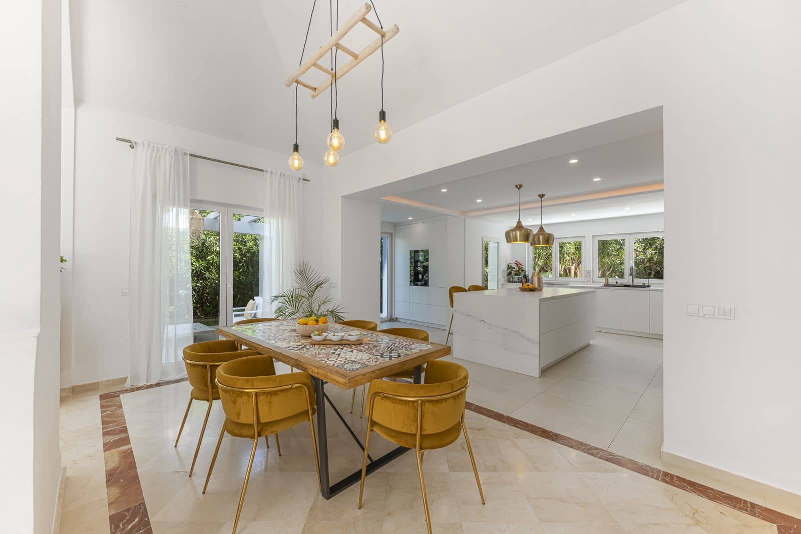 5 soveværelse Villa til salg i Sotogrande - € 1.795.000 (Ref: 9607816)