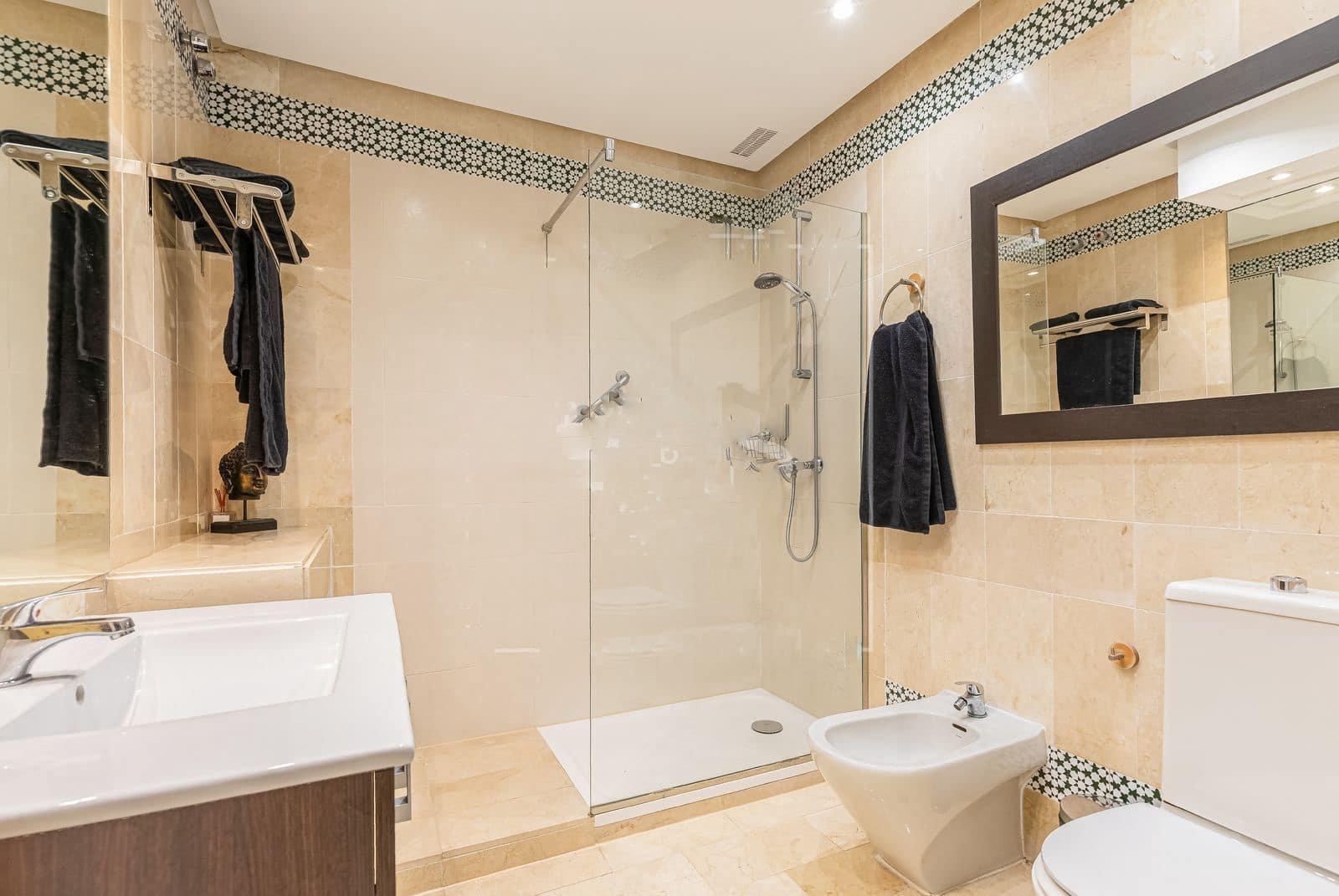 2 quarto Apartamento para venda em Puerto Banus - 800 000 € (Ref: 9607826)